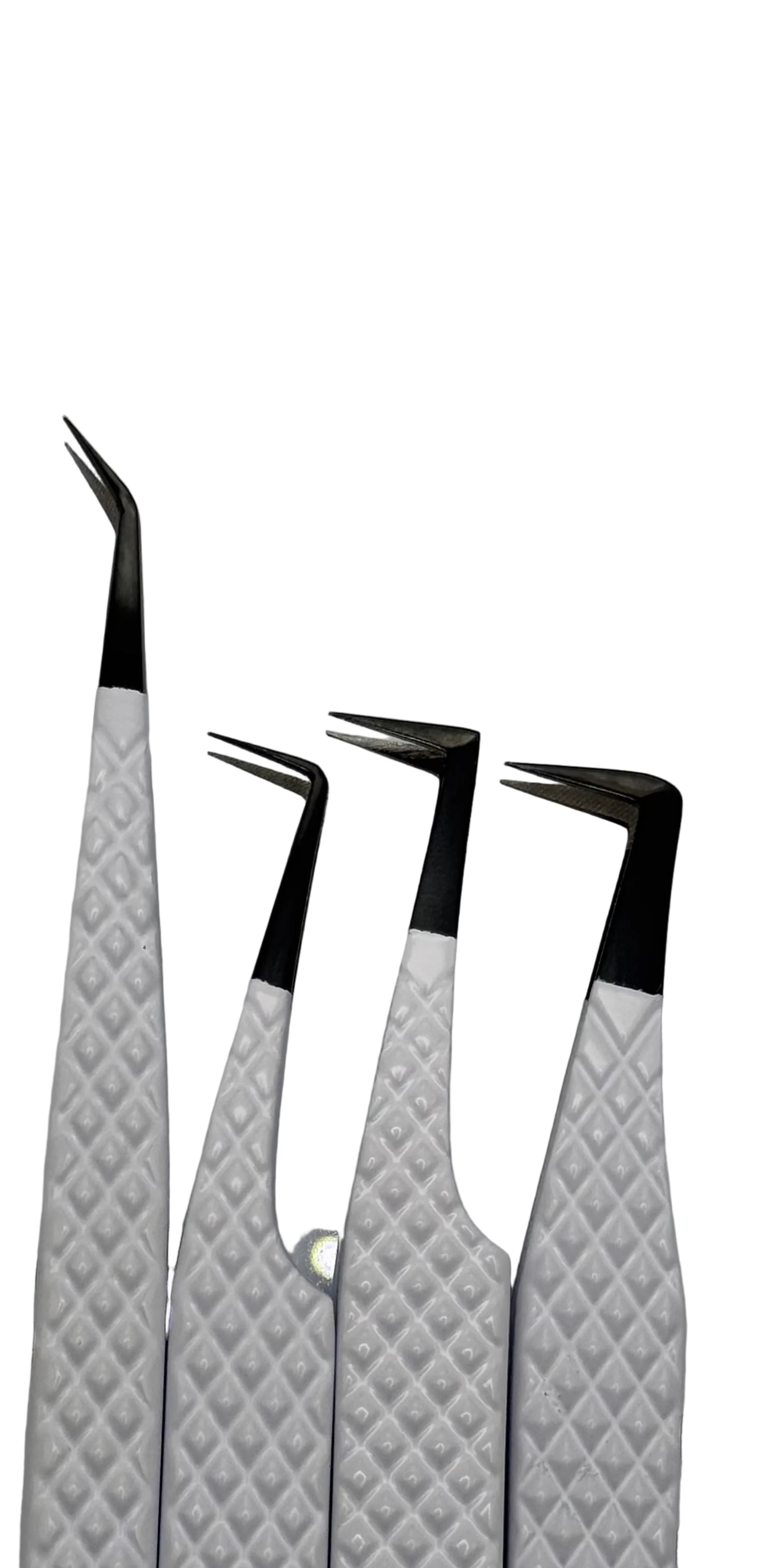 CORE ESSENTIAL TWEEZERS